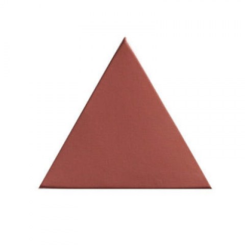 Natucer-figures-triangle-carmin
